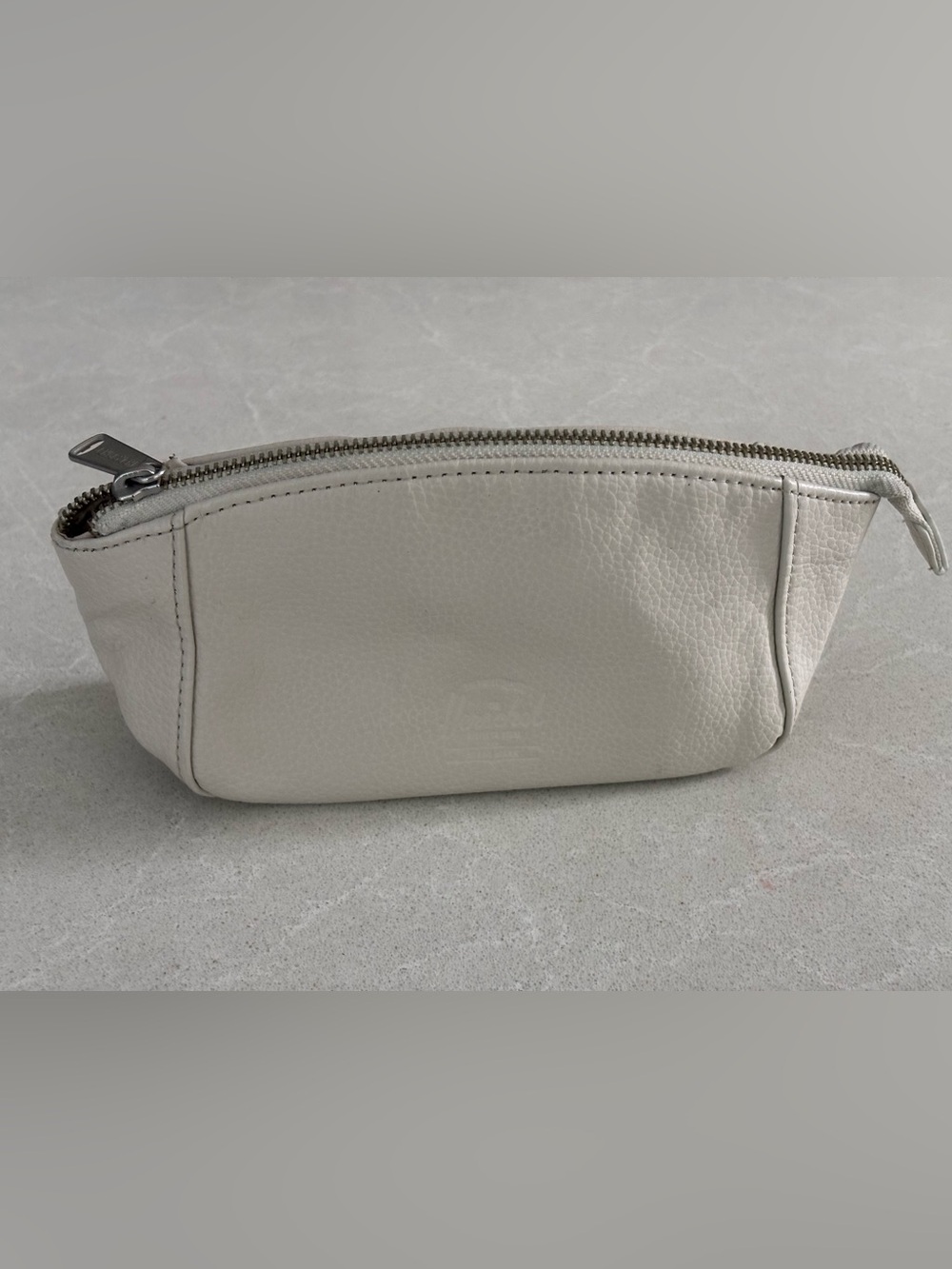 Herschel Supply Co. Milan Small Vegan Leather Toiletry Bag Moonbeam Off White